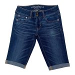 Blue short with pocket and double button